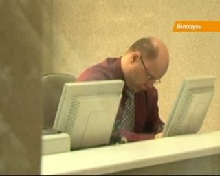 Білоруський рубль знецінився на 40%