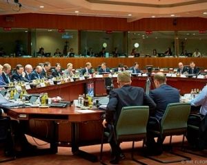 Порошенко расскажет о Минске на Совете ЕС Порошенко расскажет о Минске на Совете ЕС