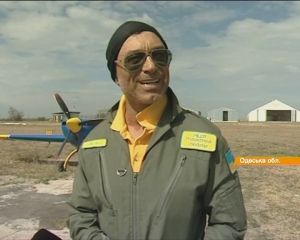 Чудеса на віражах: В Одесі змагалися за Кубок України з повітряного фрістайлу (відео) Чудеса на віражах: В Одесі змагалися за Кубок України з повітряного фрістайлу (відео)