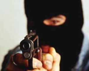 В Донецке ограбили самый большой в Европе оружейный магазин — СМИ В Донецке ограбили самый большой в Европе оружейный магазин — СМИ