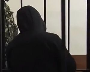 Стрілок “Правого сектору” божиться, що не стріляв на Майдані на ураження (відео) Стрілок “Правого сектору” божиться, що не стріляв на Майдані на ураження (відео)