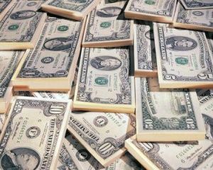 Курс долара виріс майже до 11 гривень Курс долара виріс майже до 11 гривень