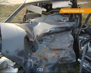 Тернопільський вбивця двох юнаків: Я мав жити, а вони – ні! (відео) Тернопільський вбивця двох юнаків: Я мав жити, а вони – ні! (відео)