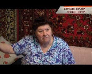 В Днепропетровске 80-летняя пенсионерка забила 20-летнего соседа молотком (видео) В Днепропетровске 80-летняя пенсионерка забила 20-летнего соседа молотком (видео)