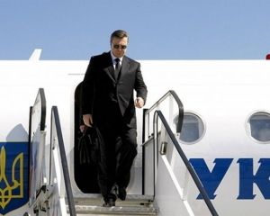 Янукович в Дели: Три слона украинско-индийский отношений Янукович в Дели: Три слона украинско-индийский отношений