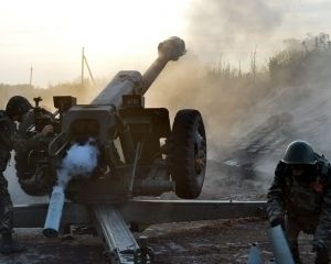 Бойовики гатили по Мар’їнці, Авдіївці та Широкиному (ВІДЕО) Бойовики гатили по Мар’їнці, Авдіївці та Широкиному (ВІДЕО)