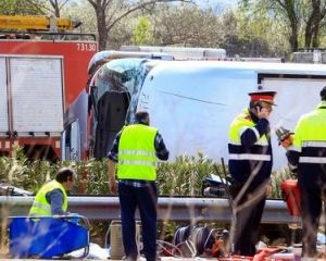 В Іспанії перекинувся автобус зі студентами з України (ФОТО, ВІДЕО)