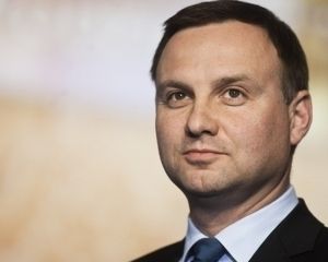 Президент Польщі потрапив у ДТП – авто було некерованим Президент Польщі потрапив у ДТП – авто було некерованим