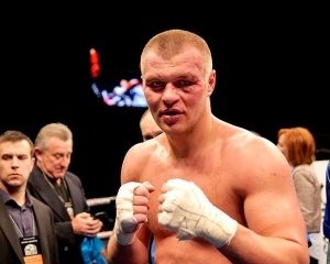 Глазков проиграл бой за титул чемпиона мира Глазков проиграл бой за титул чемпиона мира