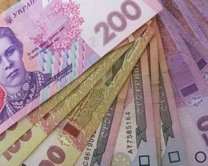 Рекордное падение гривны