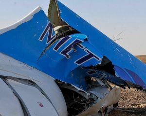 3 версії авіакатастрофи в Єгипті: вибух, ракета або зношеність 3 версії авіакатастрофи в Єгипті: вибух, ракета або зношеність