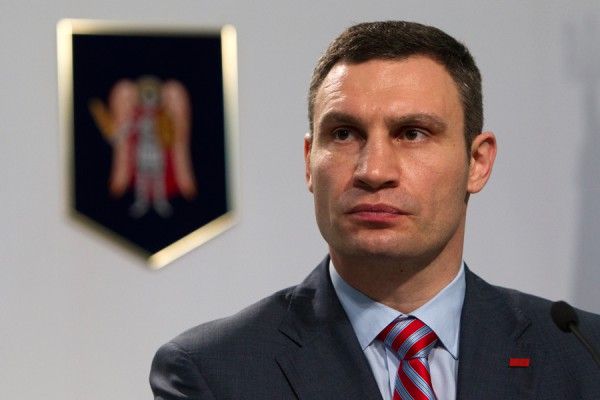Без учета мнения специалистов и общественности театр на Подоле не будет сдан в в эксплуатацию — Кличко Віталій Кличко про театр на Подолі