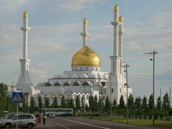 Переговоры по Донбассу: Минск могут поменять на Астану Переговоры по Донбассу: Минск могут поменять на Астану