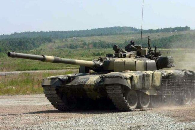Бойовики обстріляли з танків український пост СЦКК