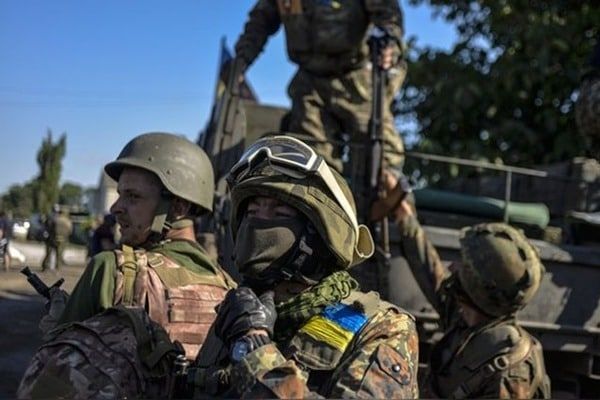 На Донбассе предлагают установить зоны безопасности На Донбассе предлагают установить зоны безопасности
