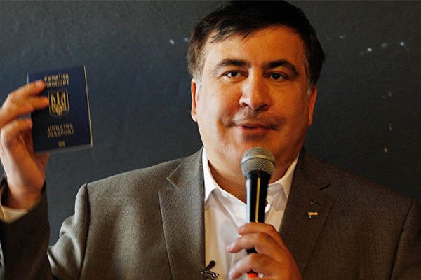 Михеил Саакашвили просит политубежища в Украине Михеил Саакашвили просит политубежища в Украине