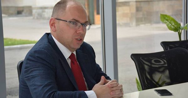 Ройтбурда знають у всьому світі, він потрібен Одеському музею, – губернатор Степанов підтримав художника