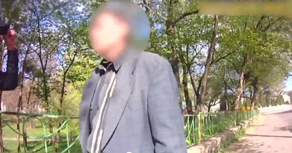 Біля школи в Рівному затримано ексгібіціоніста
