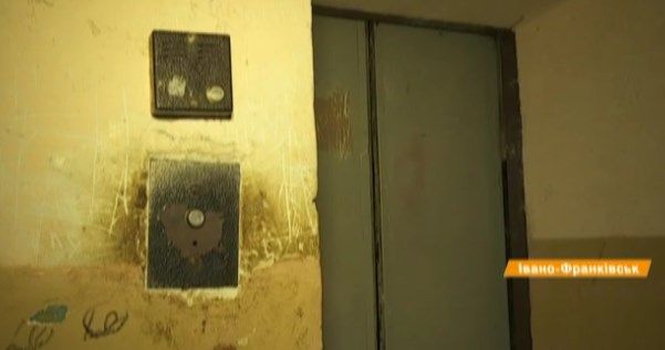 Зайти в лифт и выжить: почему не помогает ремонт и вход за деньги