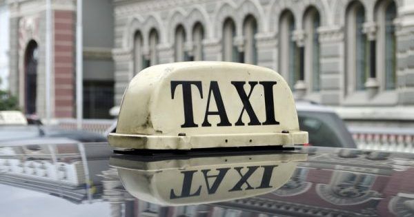 У Києві 19-річний хлопець завдав таксисту 30 ударів ножем У Києві 19-річний хлопець завдав таксисту 30 ударів ножем