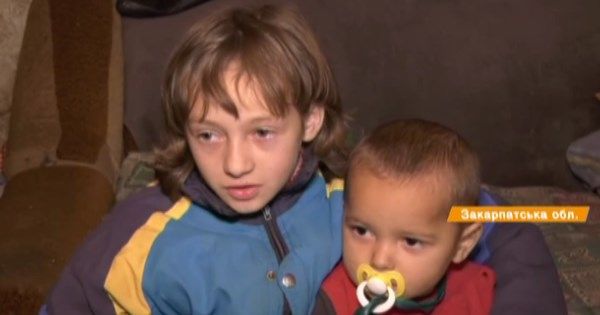 10-летняя девочка из Закарпатья спасла с пожара четырех детей
