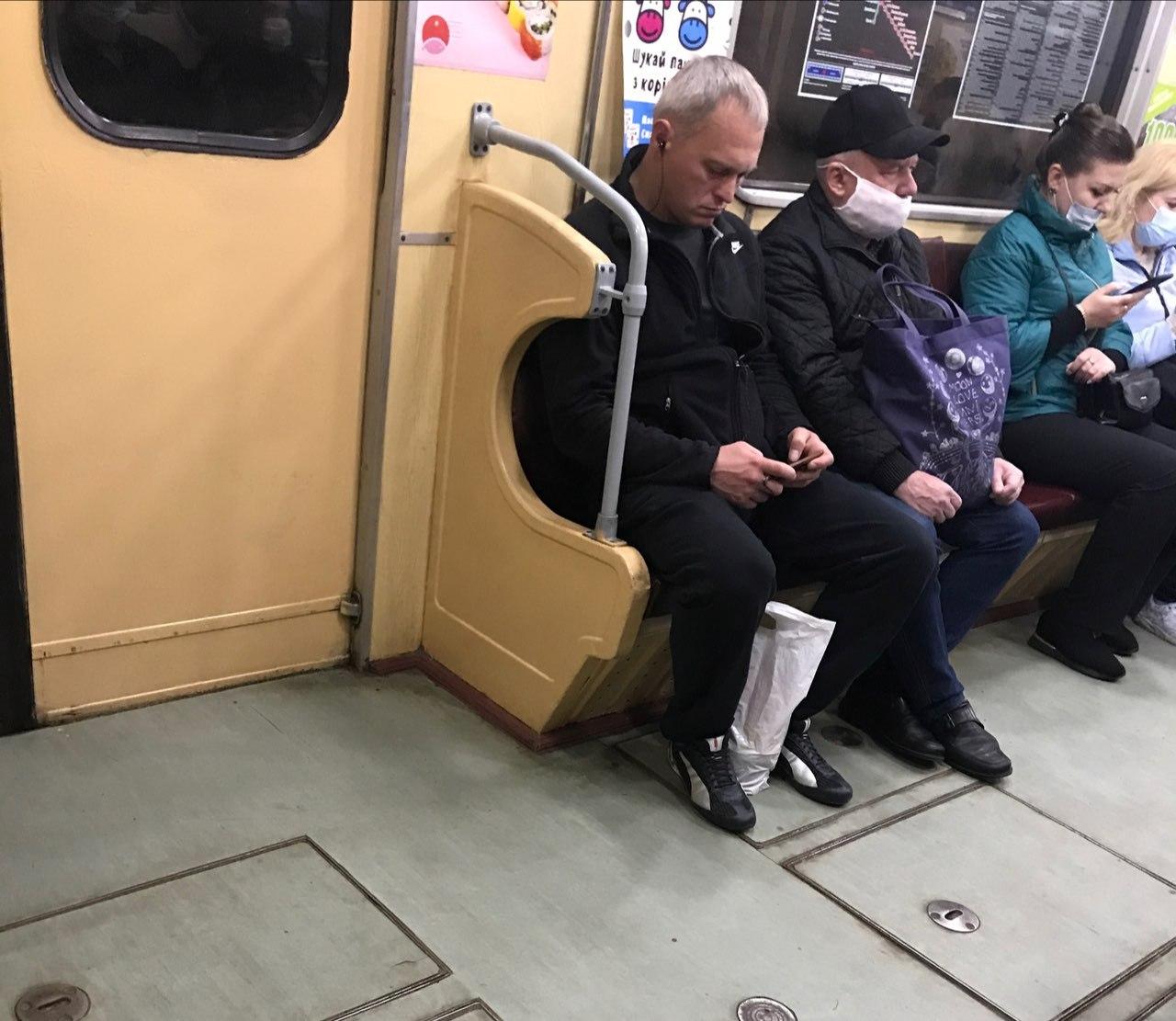 Метро у Харкові відновило роботу: як працює та нові правила Фото 1 метро Харьков