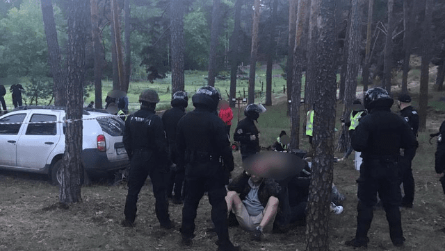 Напали на поліцію з сокирами та зброєю: на Харківщині затримали поселенців Січі На Харківщині затримали активістів Потону (Слобожанської Січі)