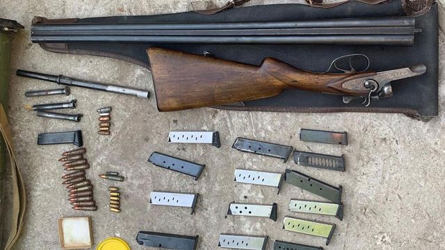 Гранатомет і карабін: у мешканця Дніпра знайшли арсенал зброї У мешканця Дніпра знайшли арсенал зброї