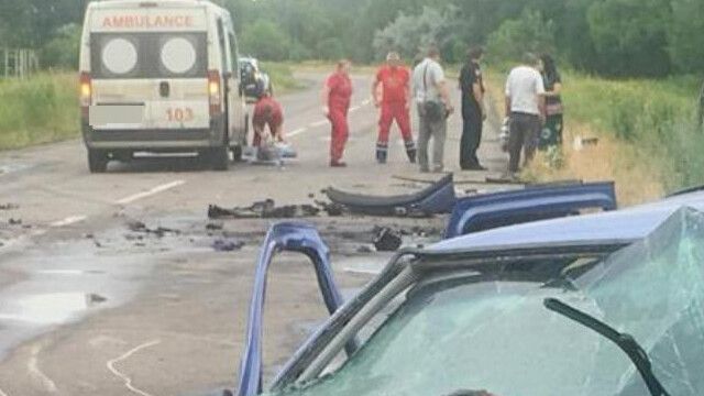 На Луганщині сталась ДТП за участю поліцейського та маршрутки