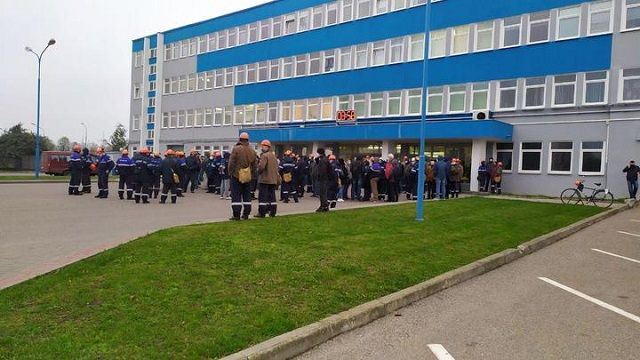 Кремль пригрозил не оставить без внимания забастовки в Беларуси Кремль пригрозив не залишити без уваги страйки в Білорусі