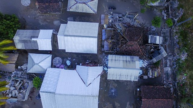 Потужний землетрус в Індонезії зруйнував лікарню, є загиблі Потужний землетрус в Індонезії зруйнував лікарню, є загиблі