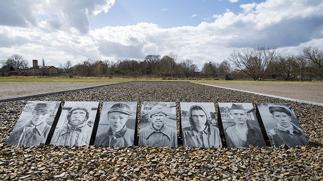 В Германии судят 100-летнего экс-охранника концлагеря Заксенхаузен