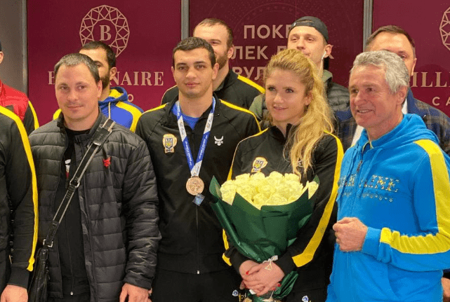 Емоції словами не передати: боксер Захарєєв про перемогу на ЧС та плани на майбутнє Фото 1 Юрій Захарєєв