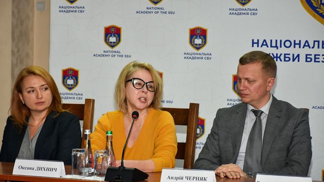 Борються з фейками та маніпуляціями: як ICTV та СТБ протидіють інформвійні Фото 1 Борються з фейками та маніпуляціями: як ICTV та СТБ протидіють інформвійні Фото 1