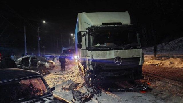 Смертельное ДТП под Киевом: один человек погиб, трое ранены ДТП під Києвом