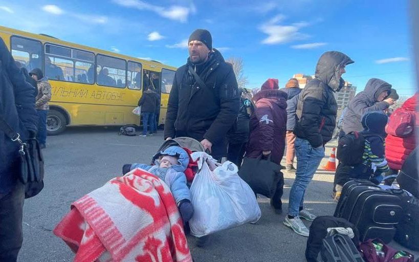 2 800 людей з Бучі та Гостомеля вже прибули до Білогородки – Кирило Тимошенко