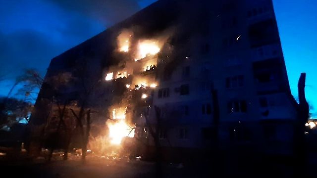 Війська РФ обстріляли притулок для матерів із дітьми у Сєвєродонецьку У Сєвєродонецьку притулок для матерів із дітьми обстріляли окупанти