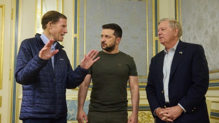 Зеленський зустрівся в Києві зі сенаторами США – про що говорили