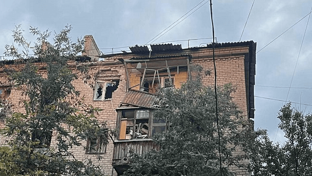 РФ завдала удару по багатоповерхівці Краматорська – поранені чотири людини РФ завдала удару по багатоповерхівці Краматорська – поранені чотири людини