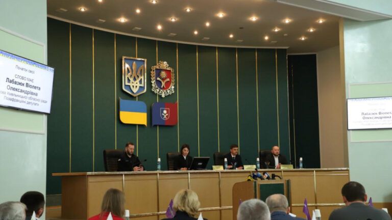 УПЦ МП – на Хмельниччині заборонили діяльність УПЦ МП – деталі