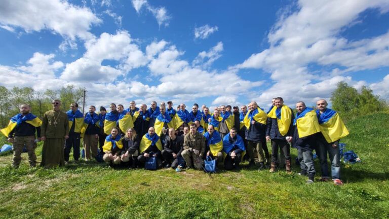 Звільнення військових з полону РФ