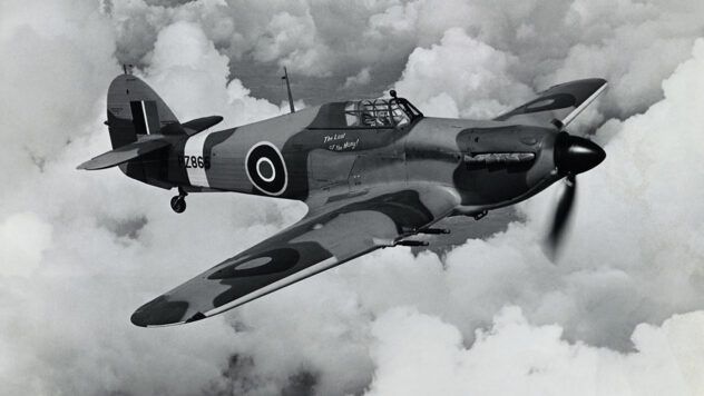 винищувач Hawker Hurricane часів Другої світової війни