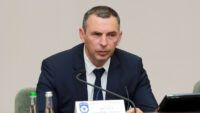 Зеленский указами уволил Шефира и нескольких советников Сергій Шефір
