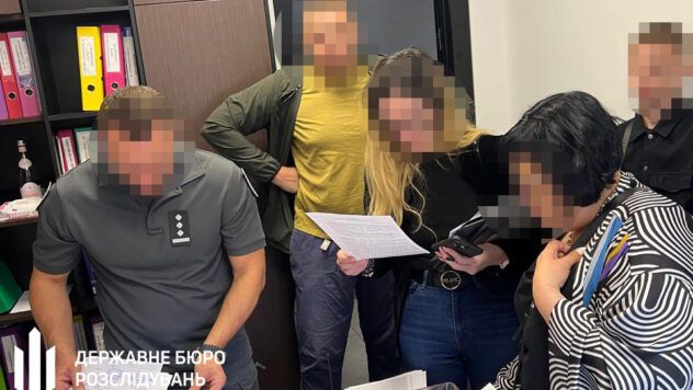Махінації під час закупівлі одягу для ЗСУ