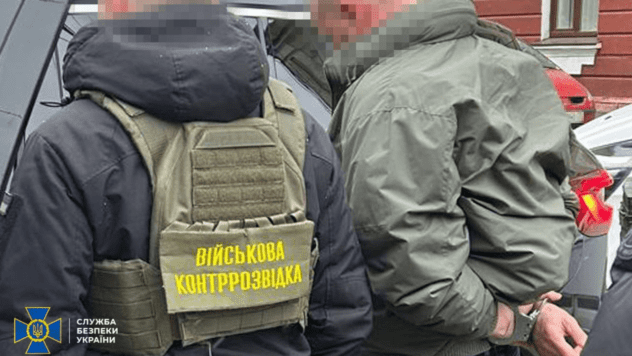 За $6,5 тис. списували зі служби: у Вінниці викрили посадовця та двох лікарів оборудка ухиляння від мобілізації