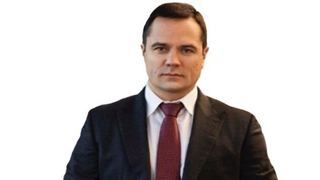 Денис Комарницький