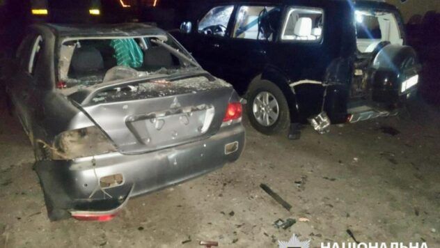 пошкоджені авто внаслідок атаки дронів