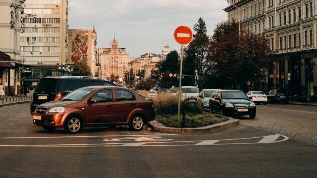 В Украине упростили регистрацию гуманитарных авто: что изменилось зміна порядку реєстрації гуманітарних авто