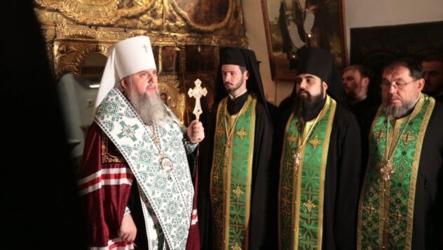 ПЦУ впервые отслужила молебен в Дальних пещерах Киево-Печерской лавры Епіфаній у дальніх печерах