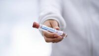 ріст коронавірусу в Києві